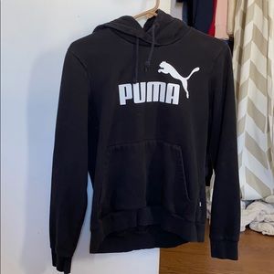 I am selling a puma sweatshirt